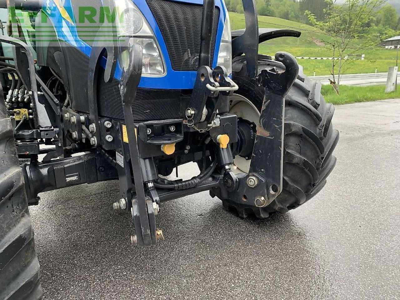 New Holland t 5.105 - Traktor: bilde 5 New Holland t 5.105 - Traktor: bilde 5
