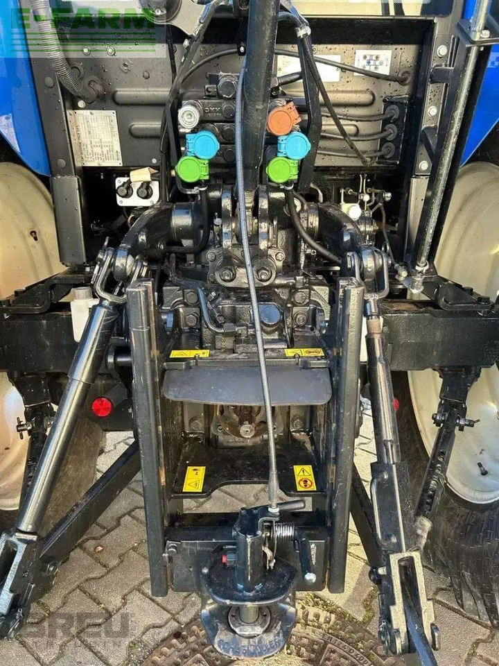 New Holland t 5.85 - Traktor: bilde 3 New Holland t 5.85 - Traktor: bilde 3