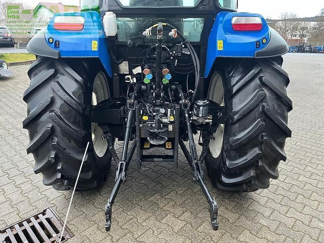 New Holland t 5.95 dc - Traktor: bilde 5 New Holland t 5.95 dc - Traktor: bilde 5