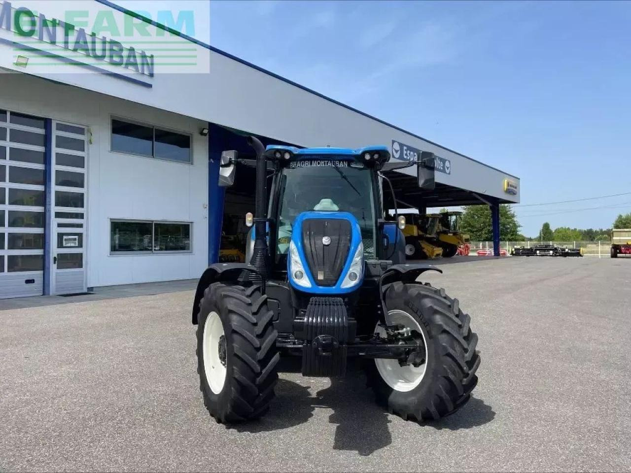 New Holland t 6.155 - Traktor: bilde 2 New Holland t 6.155 - Traktor: bilde 2
