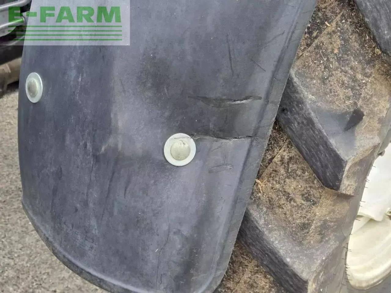 New Holland t.6 155 dc - Traktor: bilde 5 New Holland t.6 155 dc - Traktor: bilde 5