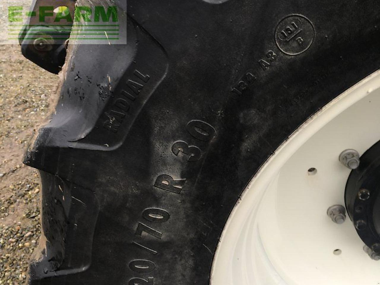 New Holland t 6020 - Traktor: bilde 3 New Holland t 6020 - Traktor: bilde 3