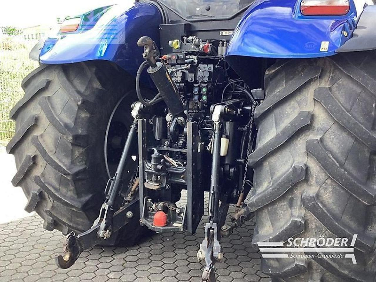 New Holland t 7.270 ac | bluepower | rtk - Traktor: bilde 5 New Holland t 7.270 ac | bluepower | rtk - Traktor: bilde 5