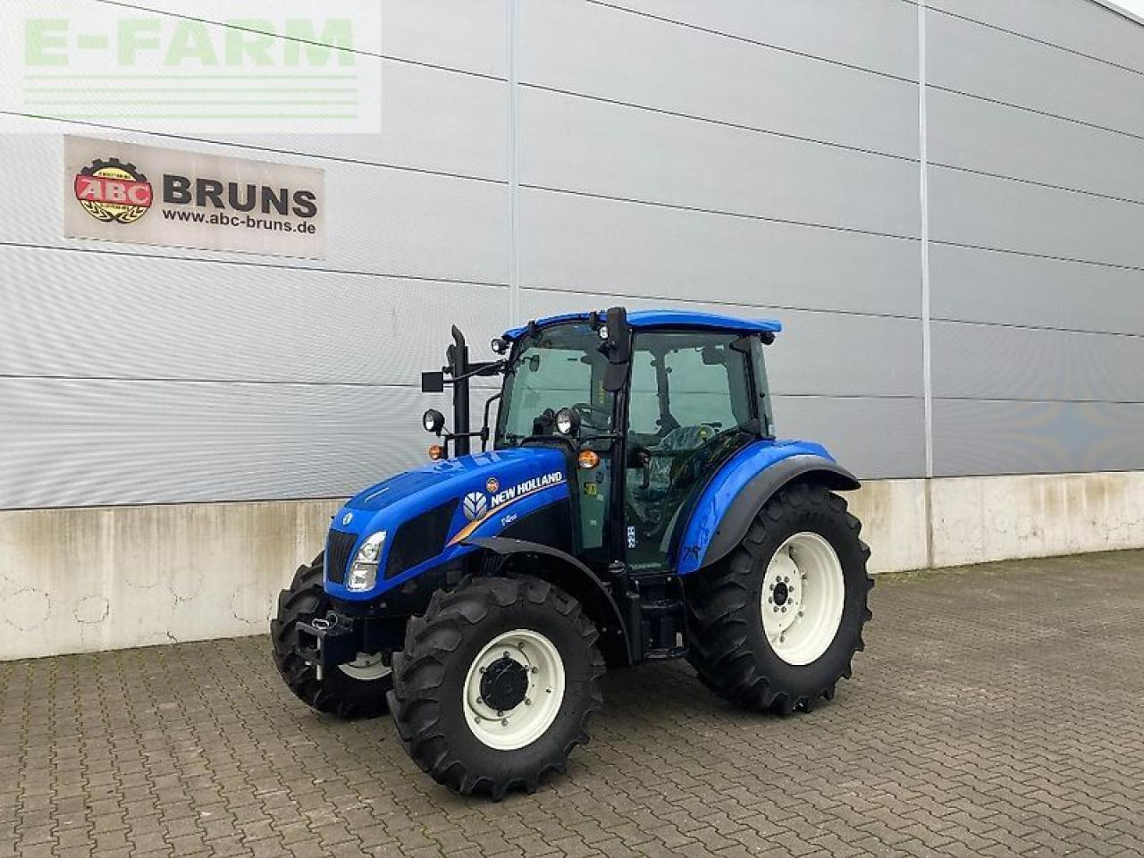New Holland t4.55 cab my19 - Traktor: bilde 1 New Holland t4.55 cab my19 - Traktor: bilde 1