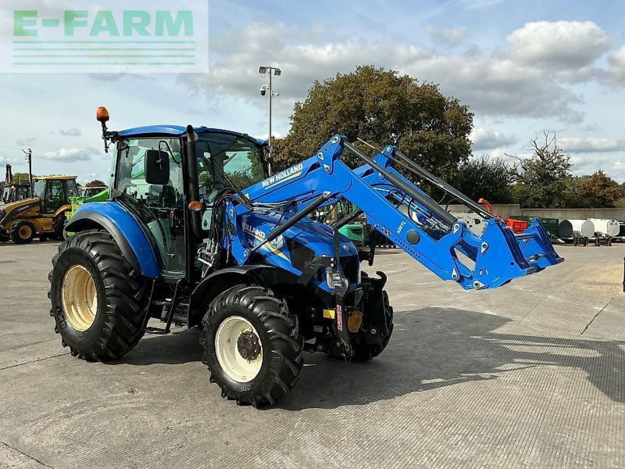 New Holland t4.95 tractor (st24547) - Traktor: bilde 3 New Holland t4.95 tractor (st24547) - Traktor: bilde 3