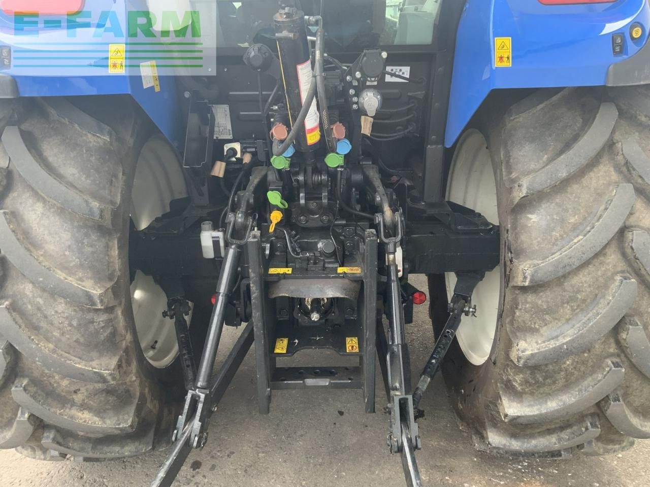 Traktor New Holland t5.110 dual command: bilde 6