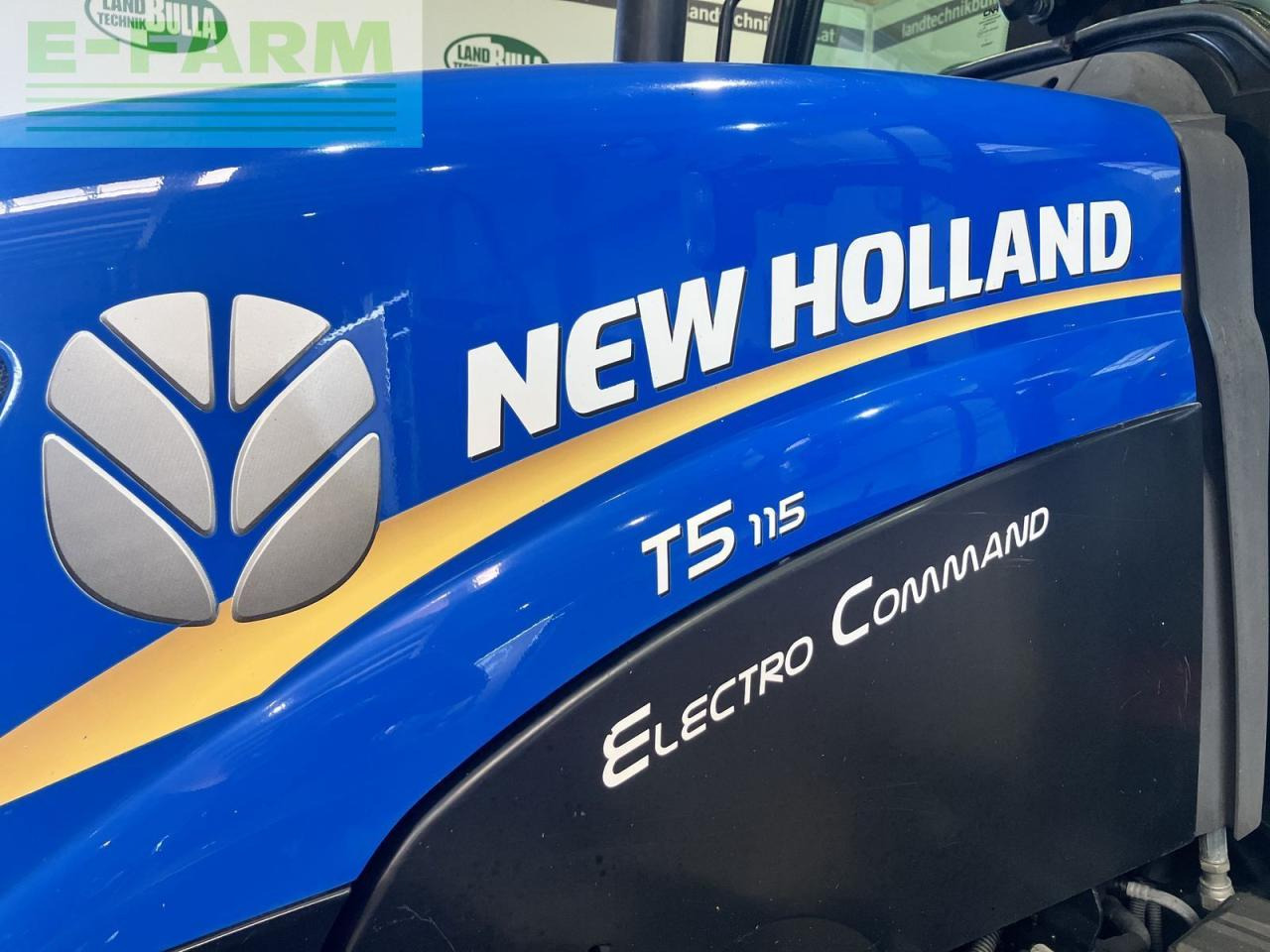 New Holland t5.115 electro command - Traktor: bilde 5 New Holland t5.115 electro command - Traktor: bilde 5