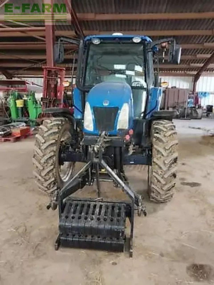 New Holland t5040 - Traktor: bilde 5 New Holland t5040 - Traktor: bilde 5