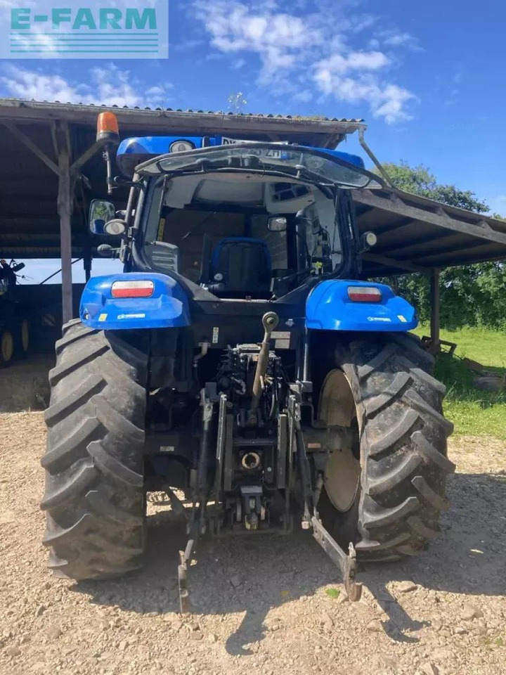 New Holland t6.140 dualcommand - Traktor: bilde 2 New Holland t6.140 dualcommand - Traktor: bilde 2