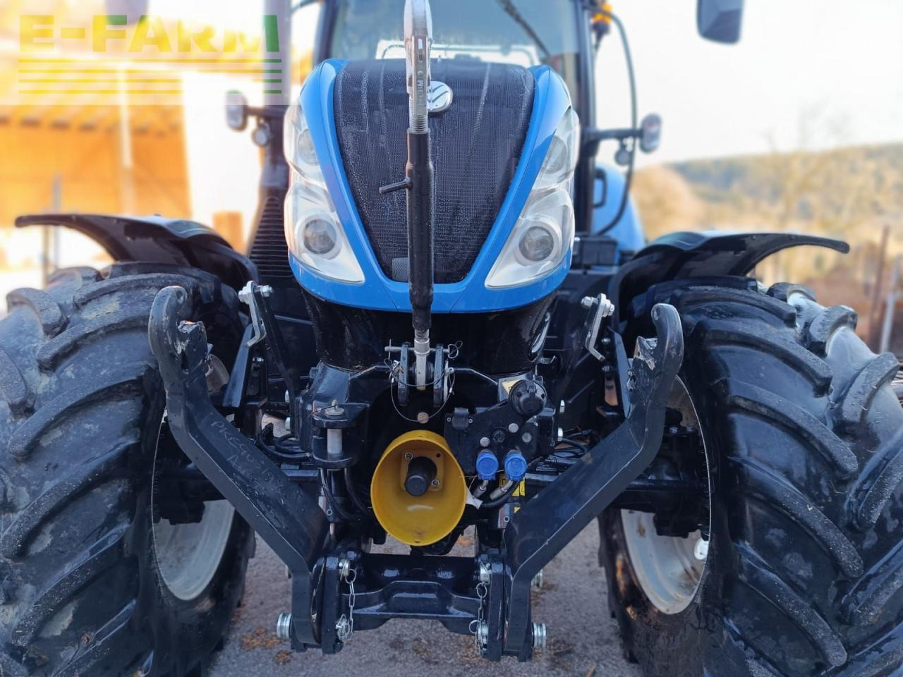 New Holland t6.145 dynamic command sidewinder ii - Traktor: bilde 5 New Holland t6.145 dynamic command sidewinder ii - Traktor: bilde 5