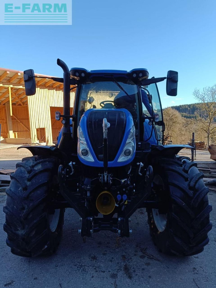 New Holland t6.145 dynamic command sidewinder ii - Traktor: bilde 4 New Holland t6.145 dynamic command sidewinder ii - Traktor: bilde 4