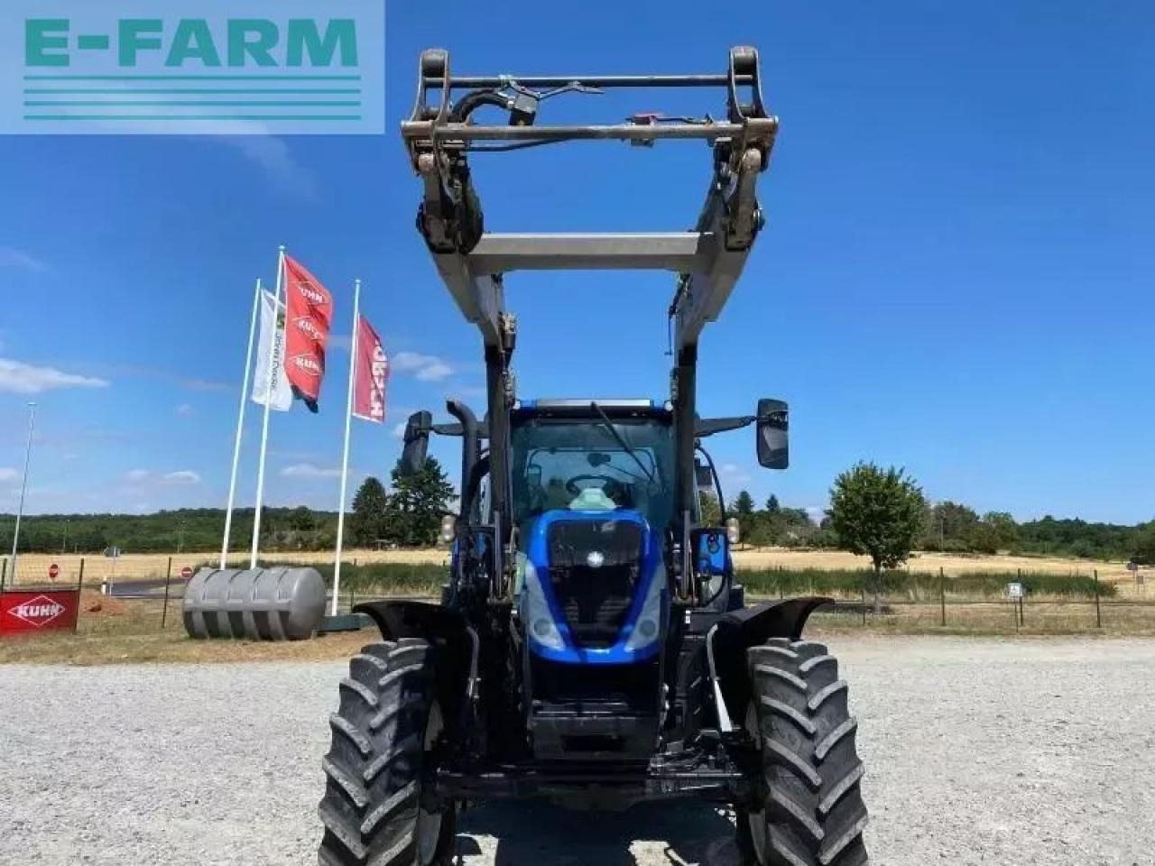 New Holland t6.155 - Traktor: bilde 5 New Holland t6.155 - Traktor: bilde 5