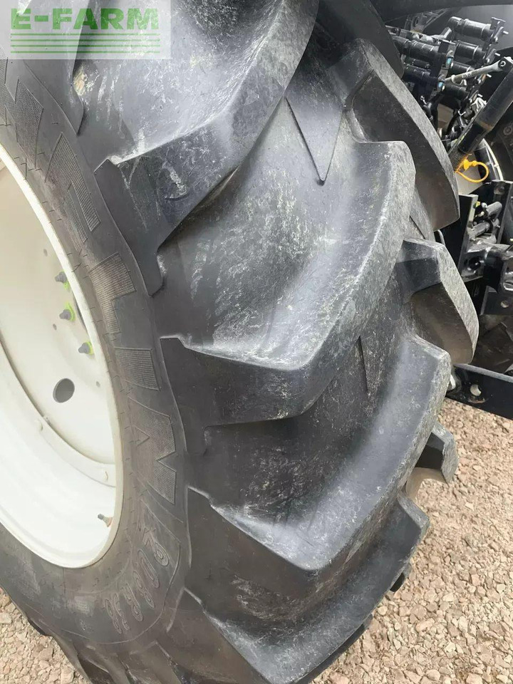 New Holland t6.165 autocommand t4b - Traktor: bilde 3 New Holland t6.165 autocommand t4b - Traktor: bilde 3