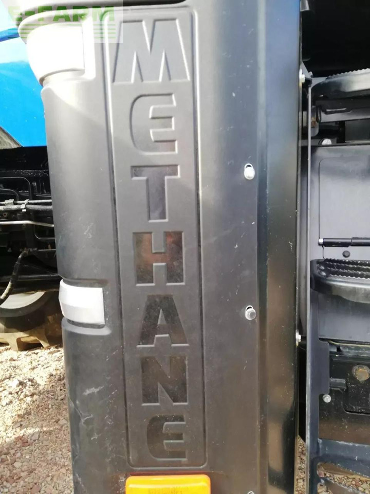 New Holland t6.180 methane - Traktor: bilde 2 New Holland t6.180 methane - Traktor: bilde 2