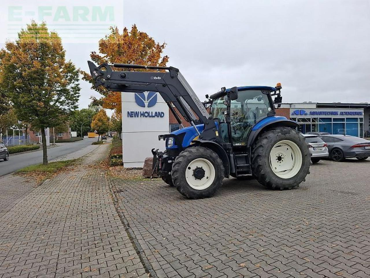 New Holland t6020 elite - Traktor: bilde 2 New Holland t6020 elite - Traktor: bilde 2