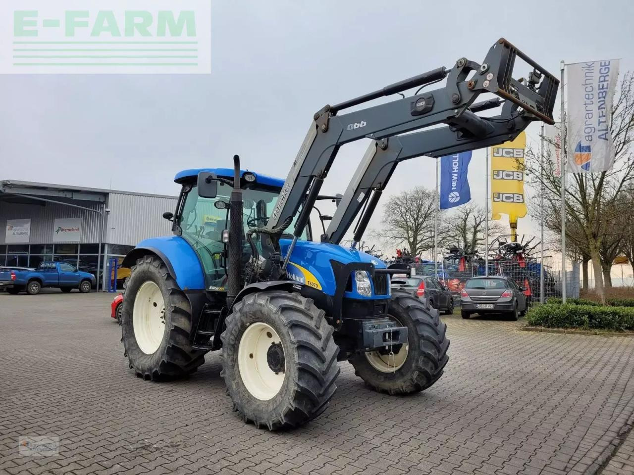 New Holland t6070 elite Elite - Traktor: bilde 2 New Holland t6070 elite Elite - Traktor: bilde 2