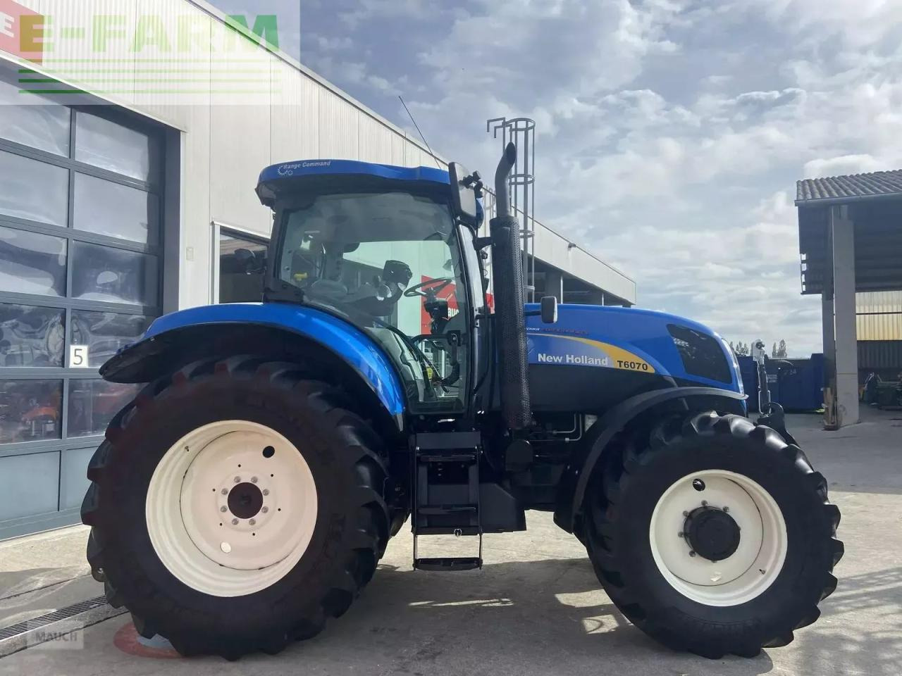 New Holland t6070 range & power command - Traktor: bilde 4 New Holland t6070 range & power command - Traktor: bilde 4