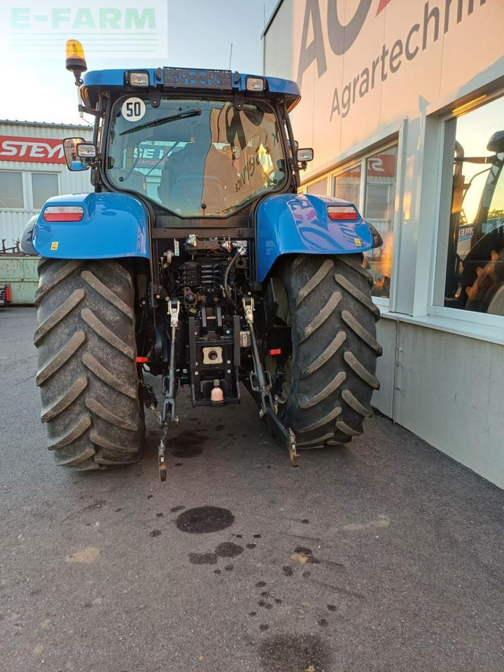 New Holland t6090 range & power command - Traktor: bilde 5 New Holland t6090 range & power command - Traktor: bilde 5