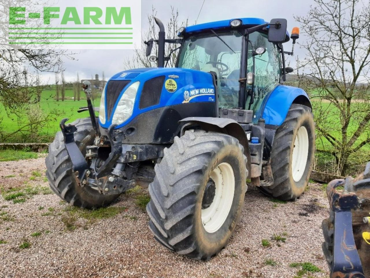 New Holland t7.185 - Traktor: bilde 2 New Holland t7.185 - Traktor: bilde 2