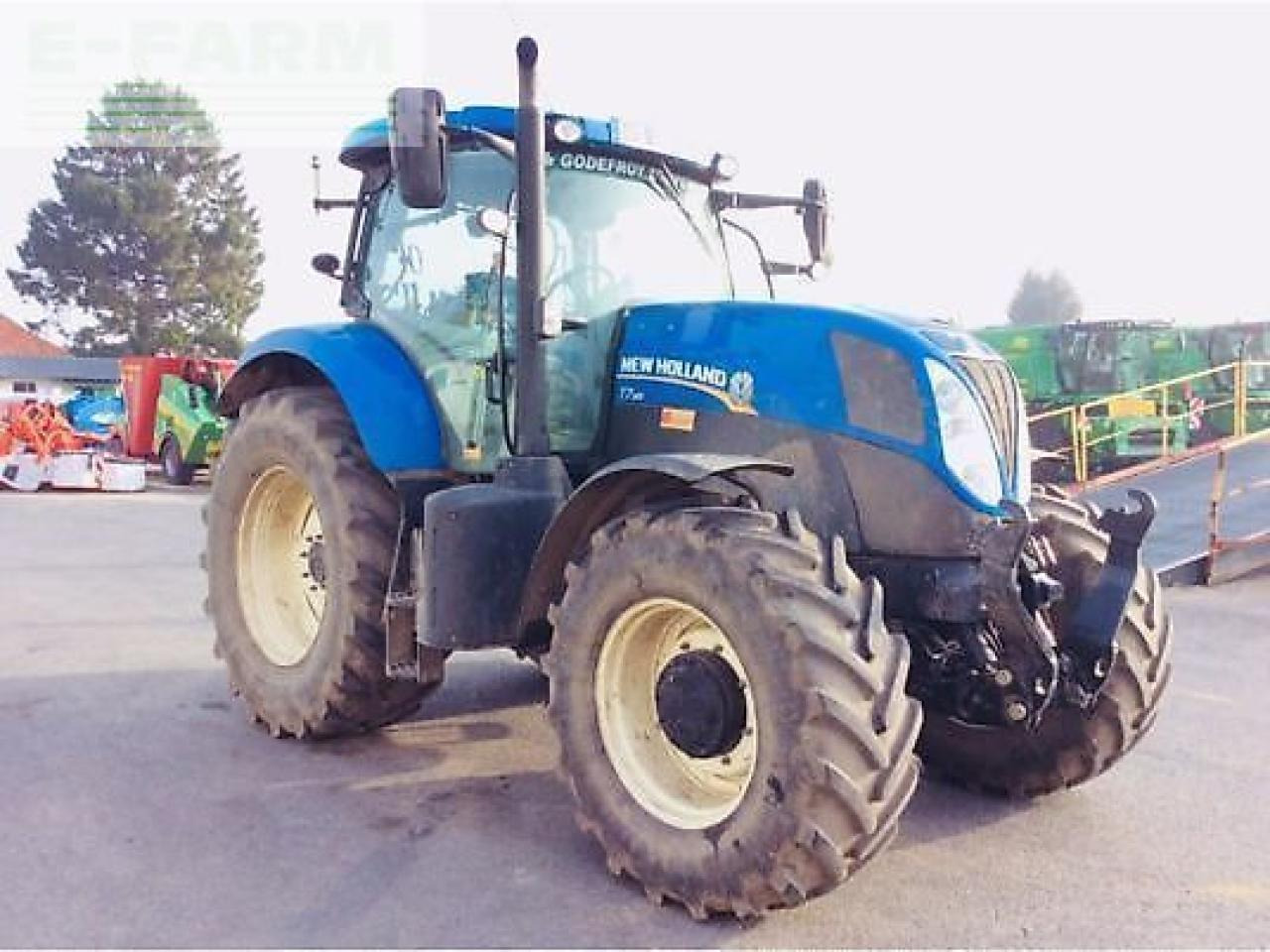 New Holland t7.185 - Traktor: bilde 3 New Holland t7.185 - Traktor: bilde 3
