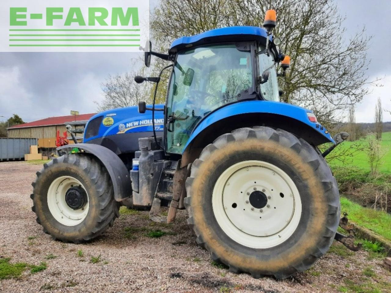 New Holland t7.185 - Traktor: bilde 5 New Holland t7.185 - Traktor: bilde 5
