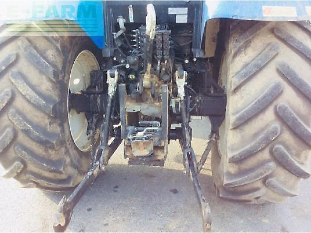 New Holland t7.185 - Traktor: bilde 5 New Holland t7.185 - Traktor: bilde 5