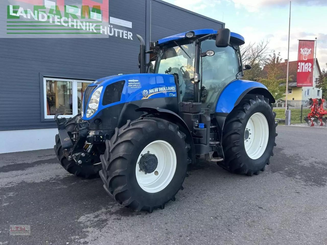 New Holland t7.185 auto command - Traktor: bilde 2 New Holland t7.185 auto command - Traktor: bilde 2