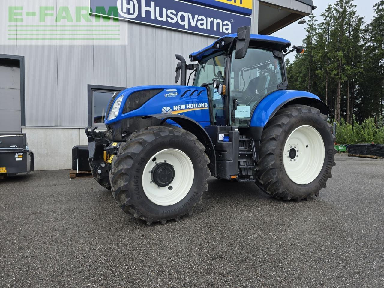 New Holland t7.210 auto command sidewinder ii (stage v) - Traktor: bilde 1 New Holland t7.210 auto command sidewinder ii (stage v) - Traktor: bilde 1