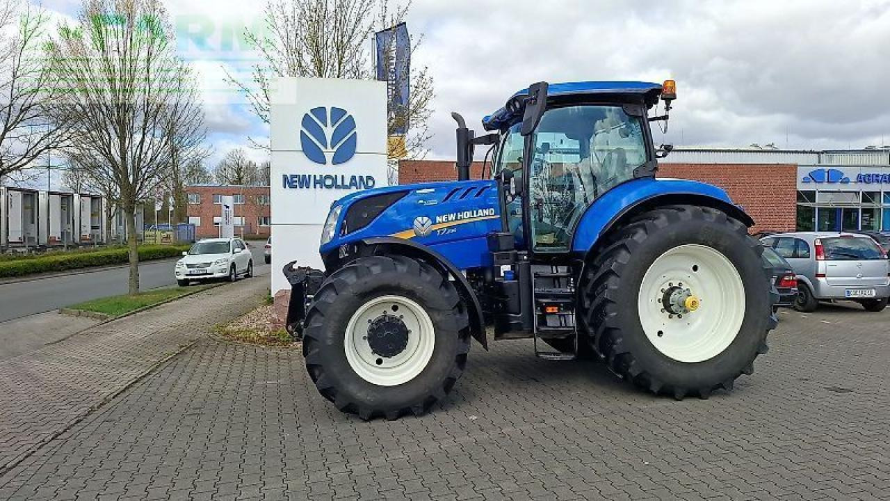 New Holland t7.230 ac - Traktor: bilde 1 New Holland t7.230 ac - Traktor: bilde 1
