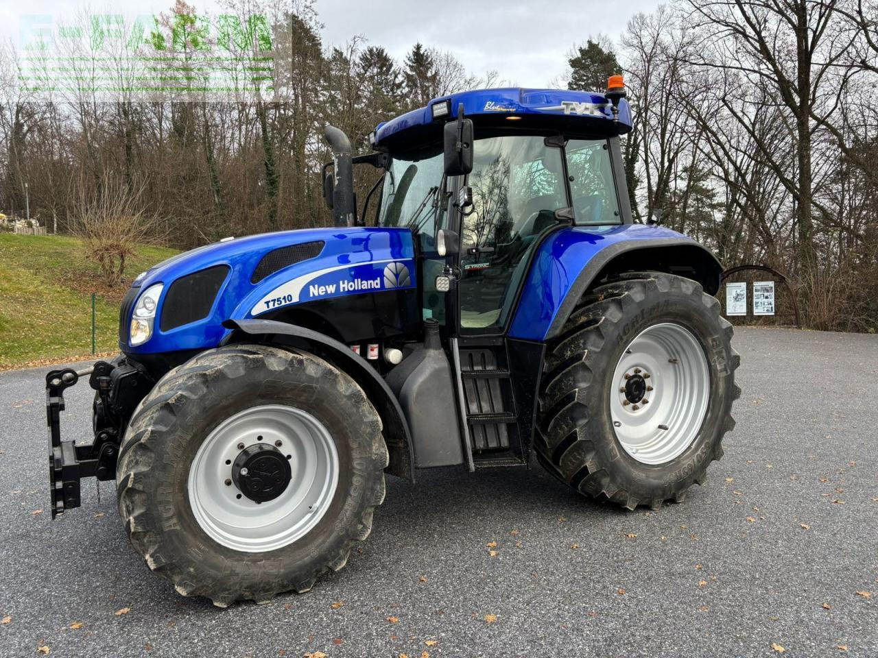 New Holland t7510 - Traktor: bilde 1 New Holland t7510 - Traktor: bilde 1