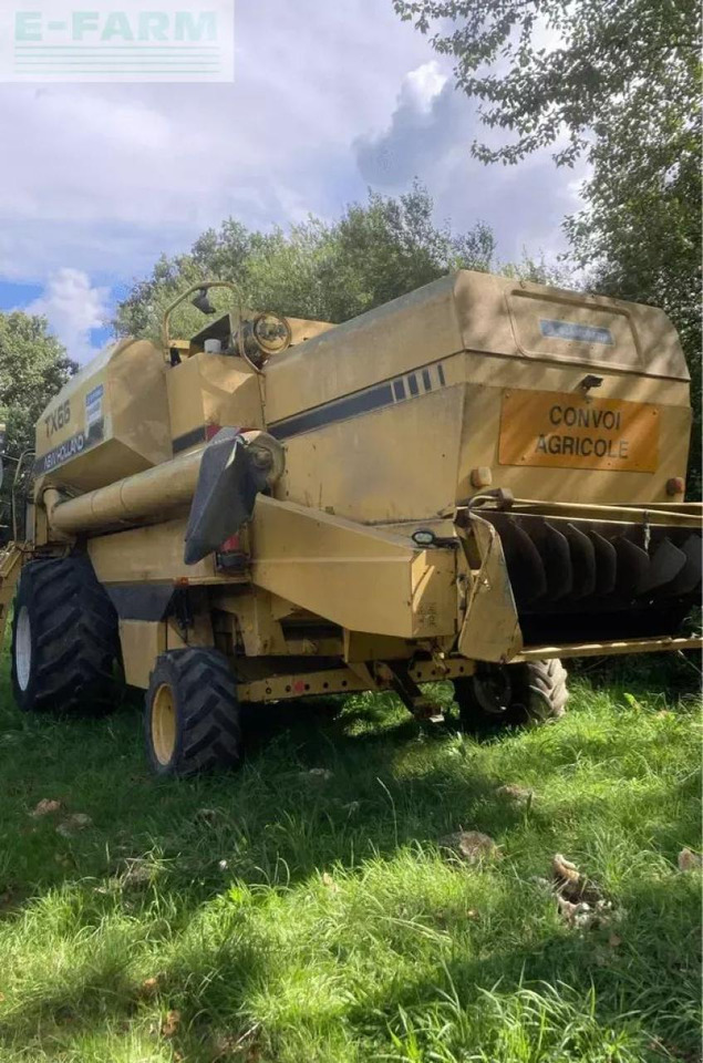 New Holland tx66 sl - Skurtresker: bilde 2 New Holland tx66 sl - Skurtresker: bilde 2