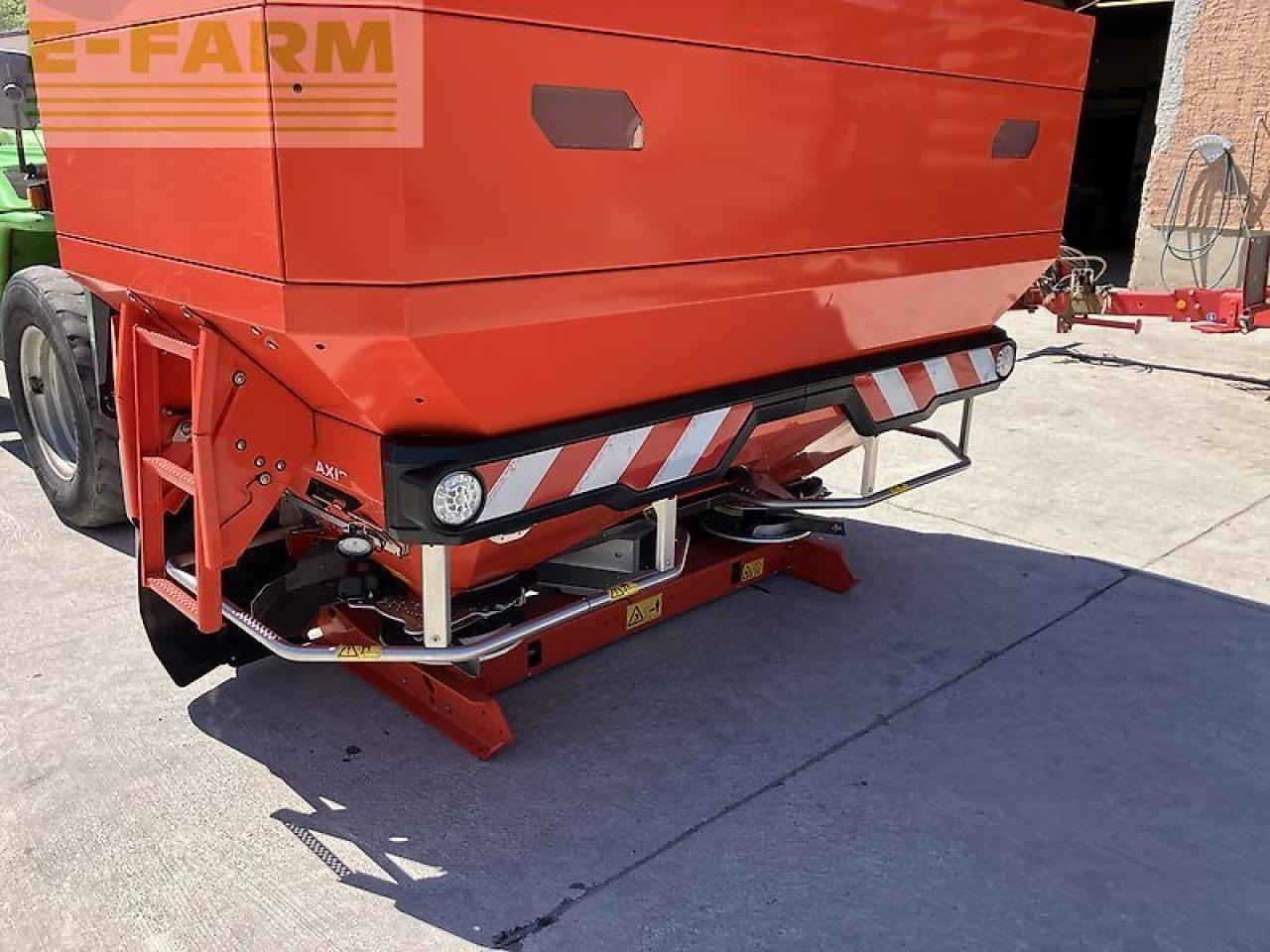 Rauch axis 50.2 emc+w *5200l behältervolumen* - Gjødselspreder: bilde 5 Rauch axis 50.2 emc+w *5200l behältervolumen* - Gjødselspreder: bilde 5