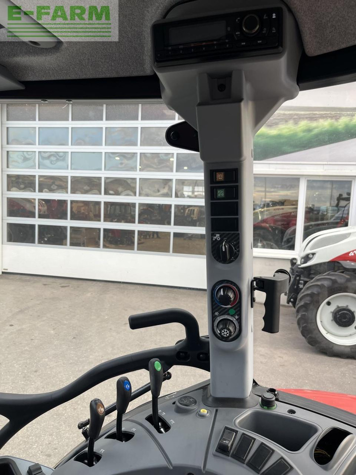 Steyr 4055 kompakt s (stage v) S - Traktor: bilde 3 Steyr 4055 kompakt s (stage v) S - Traktor: bilde 3