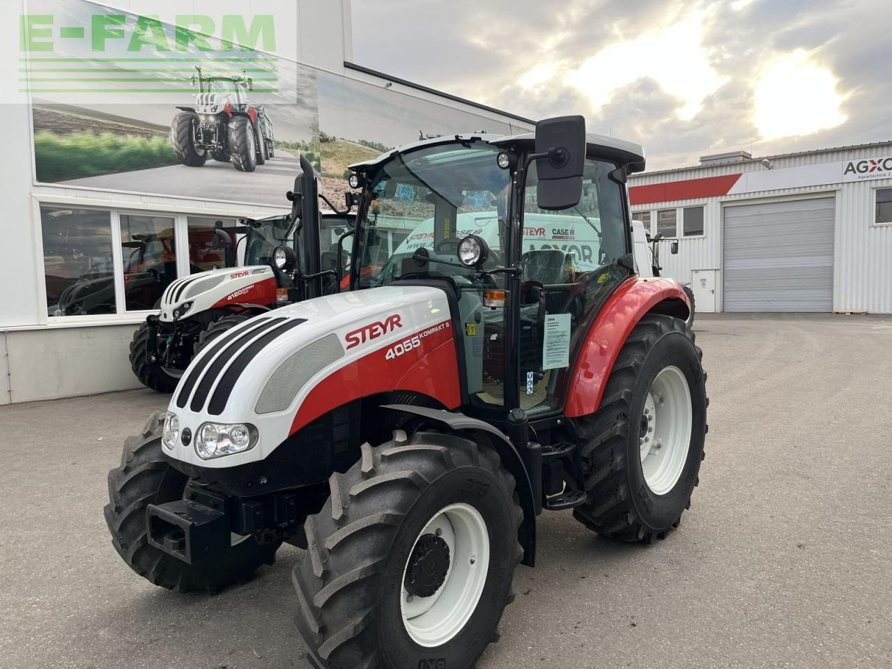 Steyr 4055 kompakt s (stage v) S - Traktor: bilde 1 Steyr 4055 kompakt s (stage v) S - Traktor: bilde 1