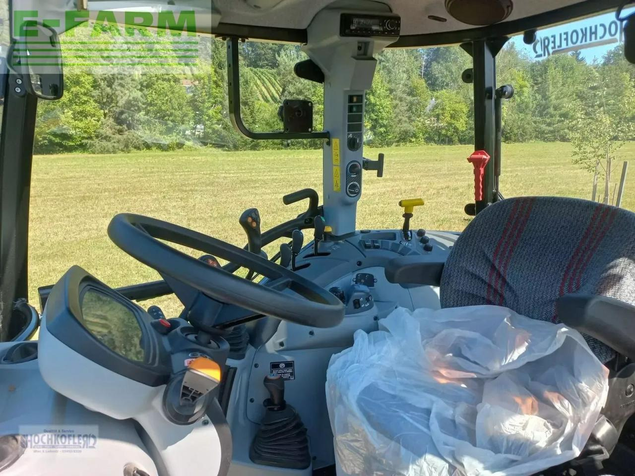 Steyr 4090 kompakt (stage v) - Traktor: bilde 5 Steyr 4090 kompakt (stage v) - Traktor: bilde 5