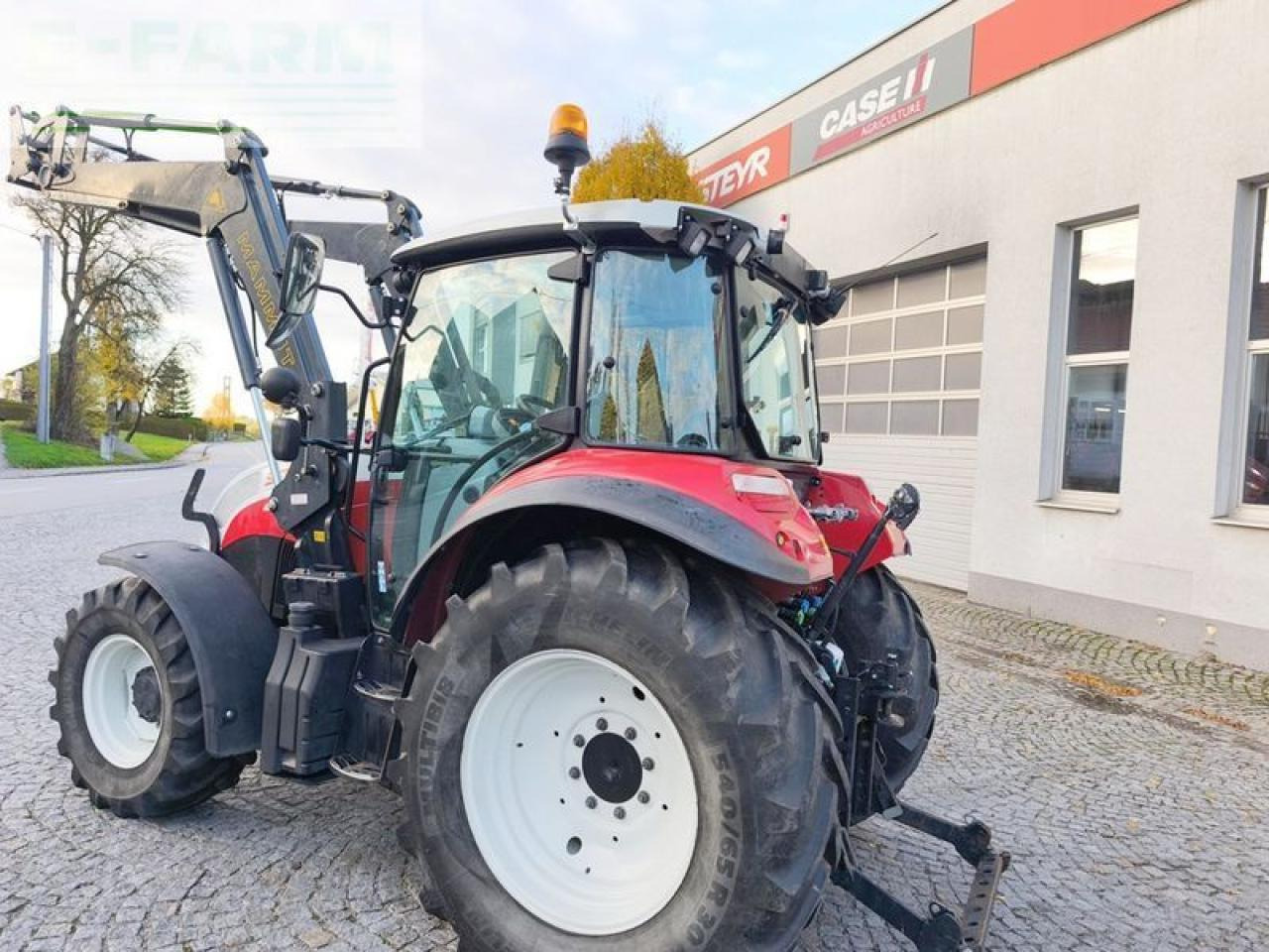 Steyr 4095 kompakt et profi - Traktor: bilde 4 Steyr 4095 kompakt et profi - Traktor: bilde 4