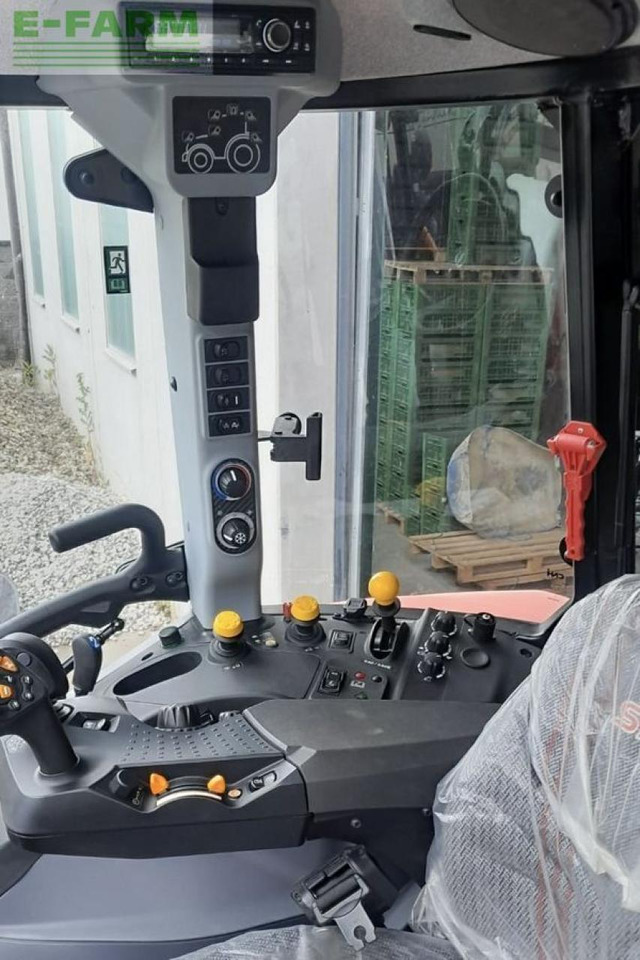 Steyr 4100 multi (stage v) - Traktor: bilde 5 Steyr 4100 multi (stage v) - Traktor: bilde 5