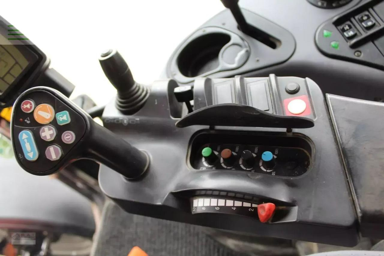 Traktor Steyr 4115 profi: bilde 9 Traktor Steyr 4115 profi: bilde 9