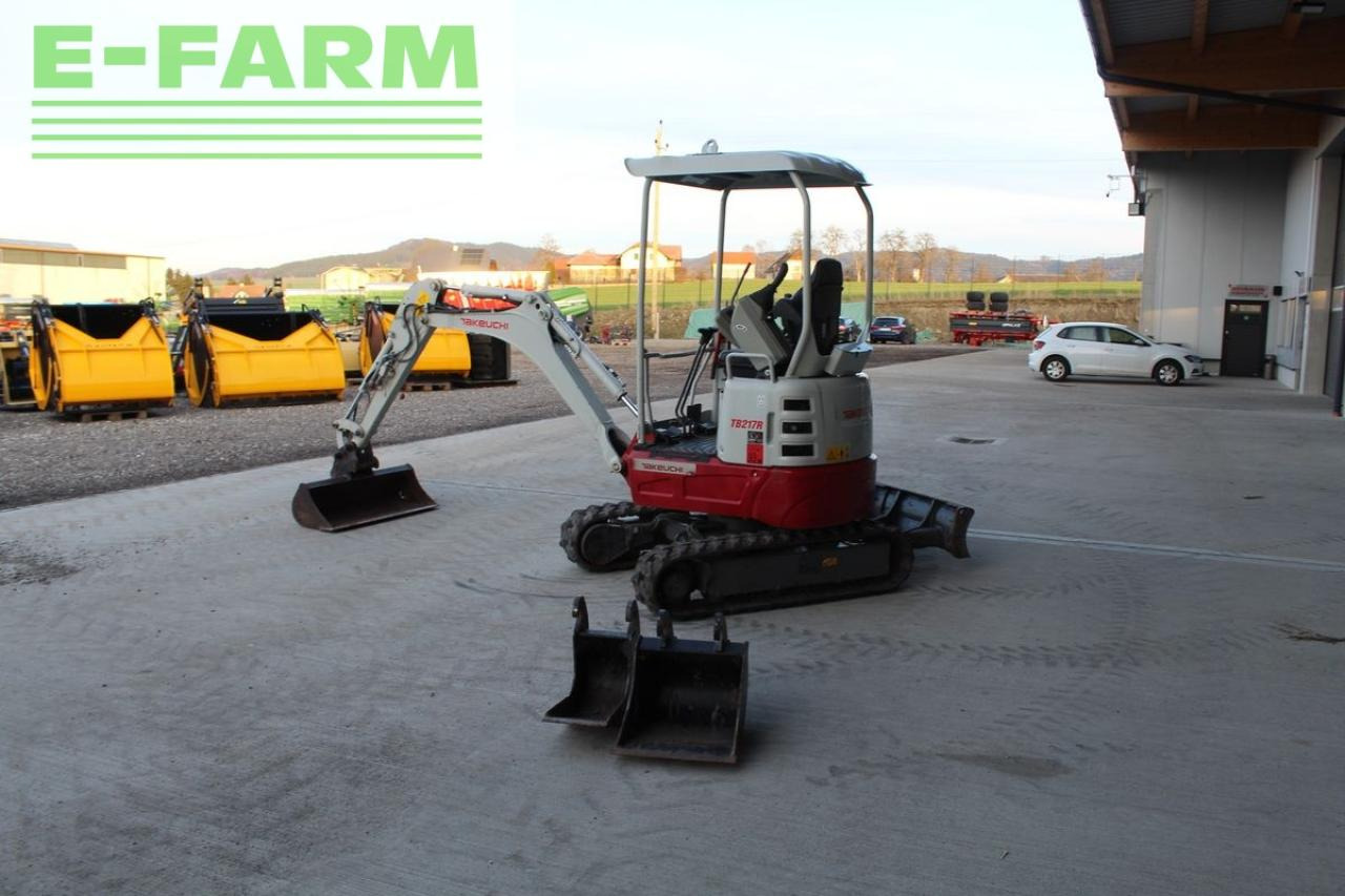 Takeuchi takeuchi tb 217 r minibagger - bagger - Minigraver: bilde 4 Takeuchi takeuchi tb 217 r minibagger - bagger - Minigraver: bilde 4