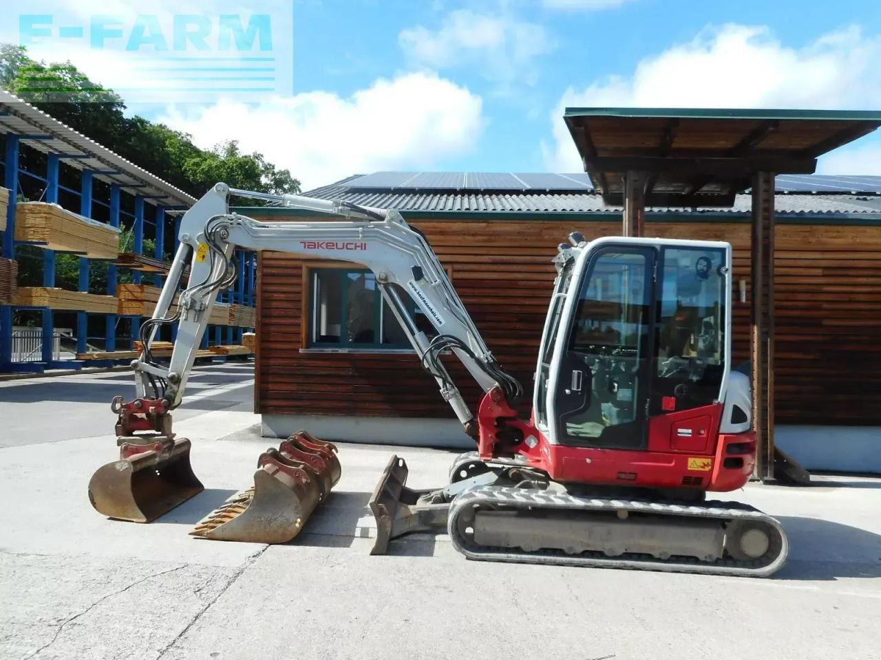 Takeuchi tb 260 ( 5.735kg ) powertilt + 4 löffel ( klima - Minigraver: bilde 1 Takeuchi tb 260 ( 5.735kg ) powertilt + 4 löffel ( klima - Minigraver: bilde 1