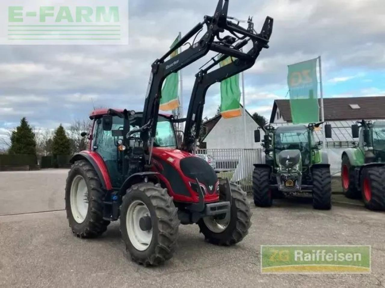 Valtra a104 mit frontlader - Traktor: bilde 1 Valtra a104 mit frontlader - Traktor: bilde 1