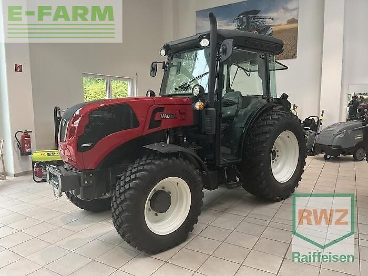 Valtra f105s 2d3 - Traktor: bilde 2 Valtra f105s 2d3 - Traktor: bilde 2