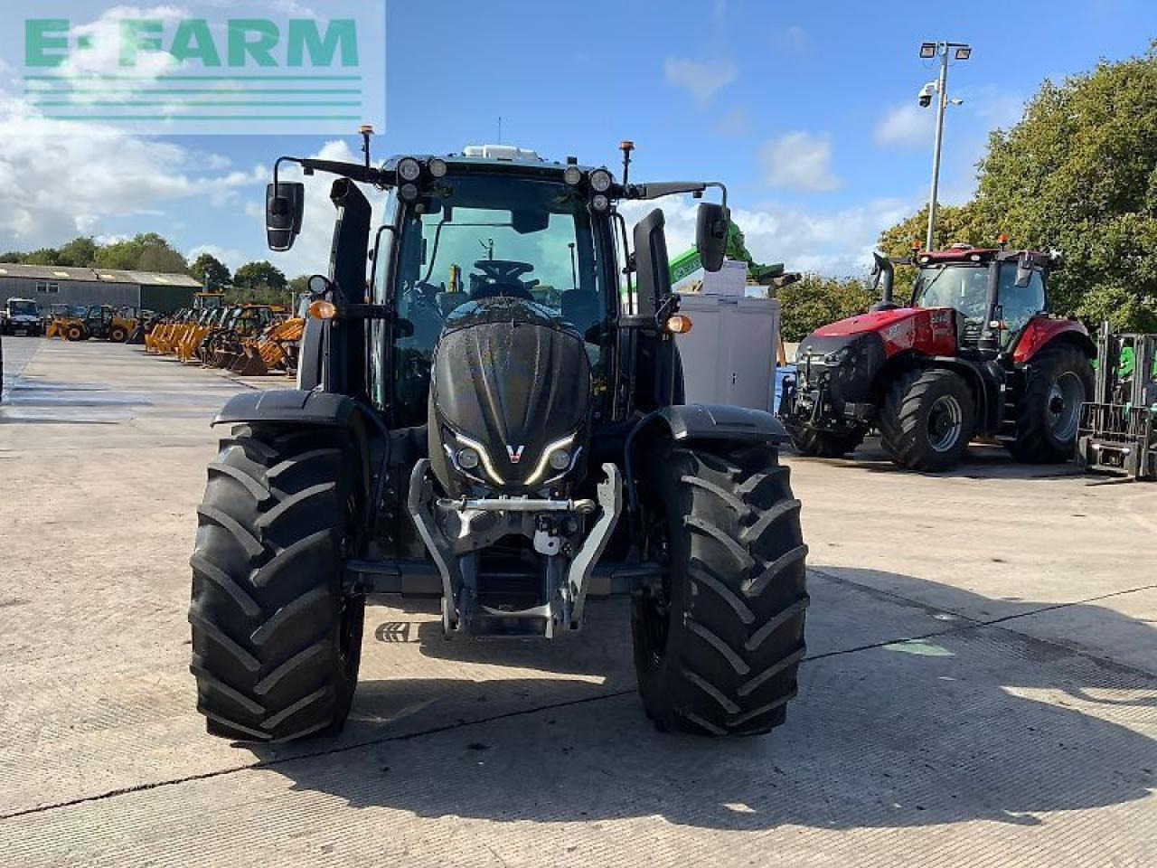 Valtra n175 active tractor (st24335) Active - Traktor: bilde 3 Valtra n175 active tractor (st24335) Active - Traktor: bilde 3