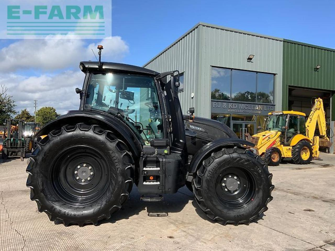 Valtra n175 active tractor (st24335) Active - Traktor: bilde 1 Valtra n175 active tractor (st24335) Active - Traktor: bilde 1