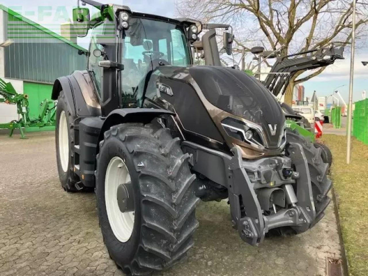 Valtra q285 - Traktor: bilde 1 Valtra q285 - Traktor: bilde 1