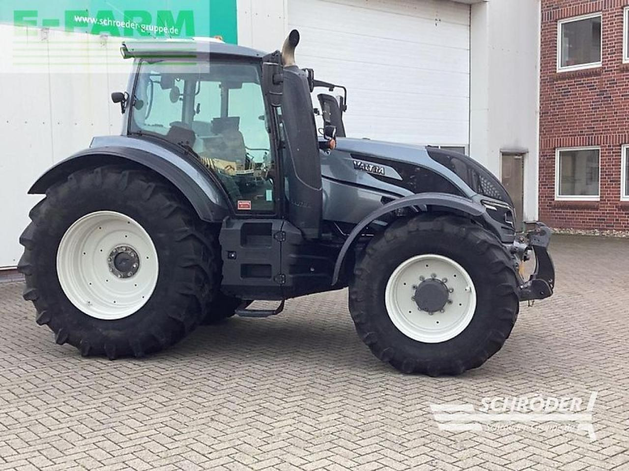 Valtra t 214 d smarttouch - Traktor: bilde 2 Valtra t 214 d smarttouch - Traktor: bilde 2