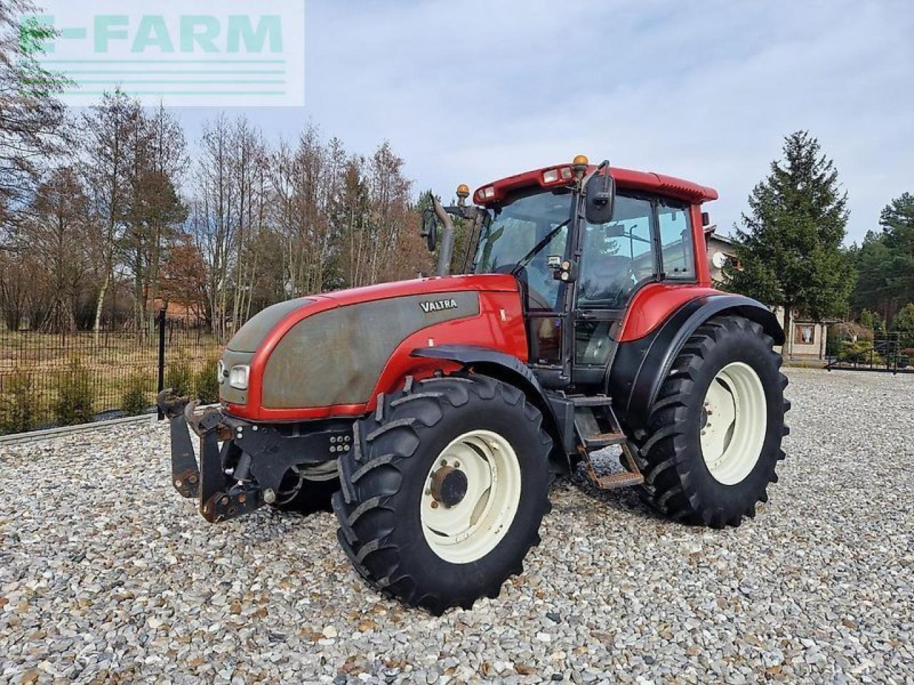 Valtra t120 - Traktor: bilde 1 Valtra t120 - Traktor: bilde 1
