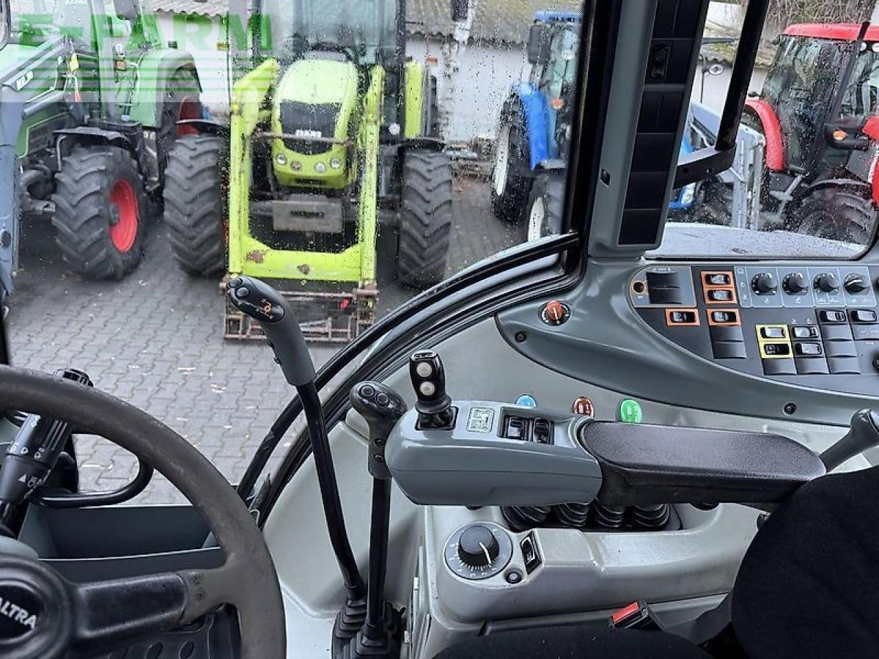 Traktor Valtra t153 hitech HiTech: bilde 14
