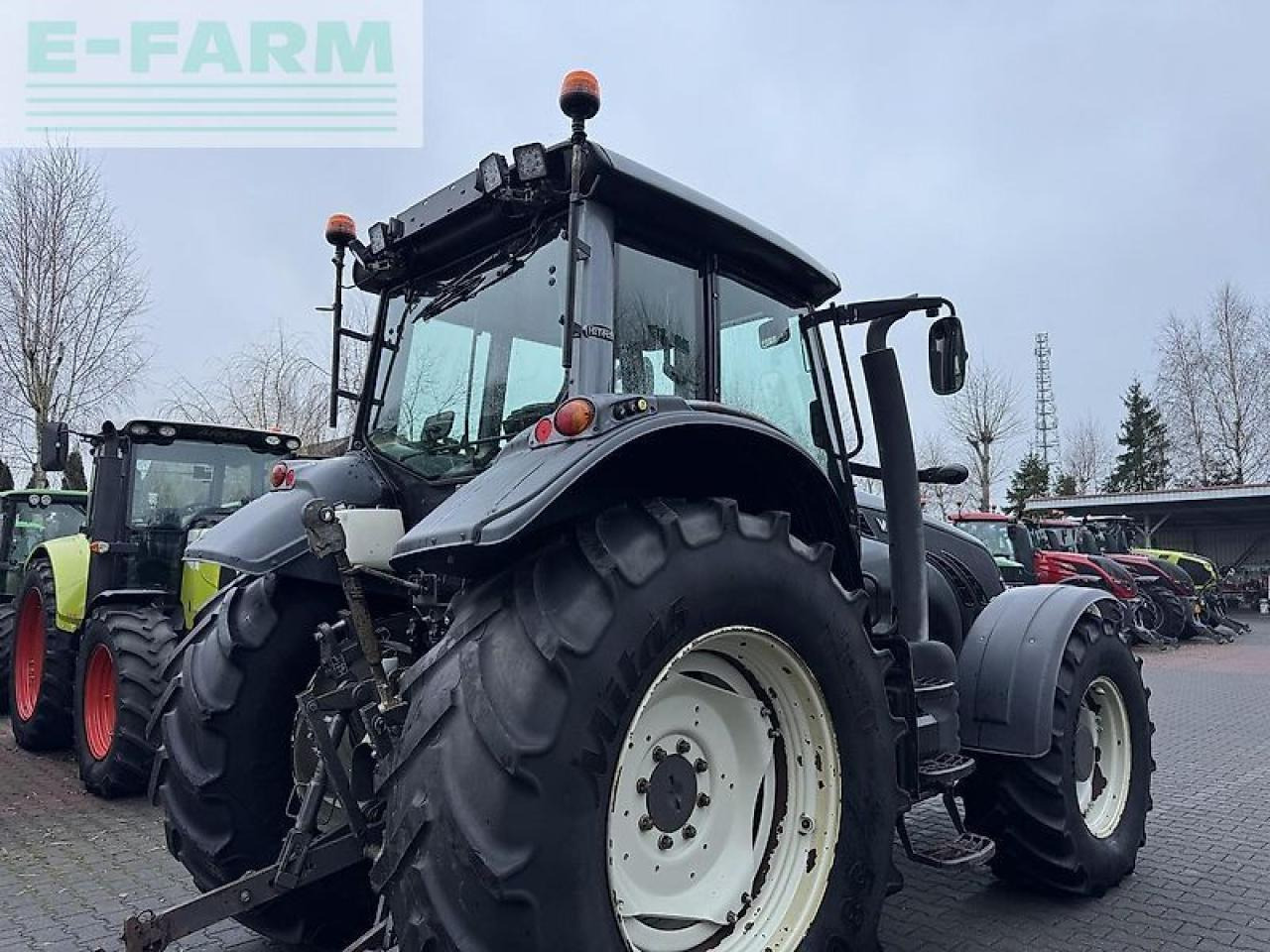 Traktor Valtra t153 hitech HiTech: bilde 24