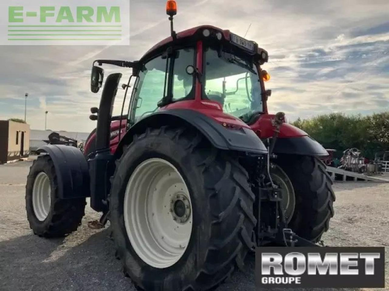Valtra t174 - Traktor: bilde 3 Valtra t174 - Traktor: bilde 3